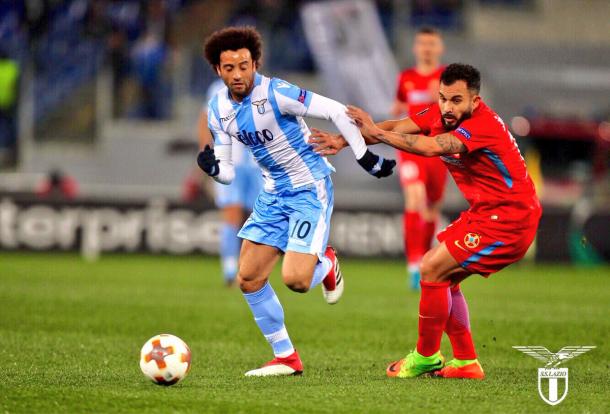 Felipe Anderson participou diretamente de três dos cinco gols da Lazio (Foto: Divulgação/SS Lazio)