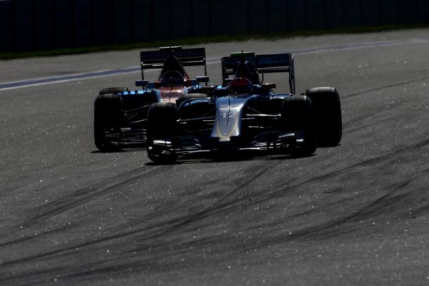 Felipe Nasr y Pascal Wehrlein durante el GP de Europa | Fuente: Getty Images