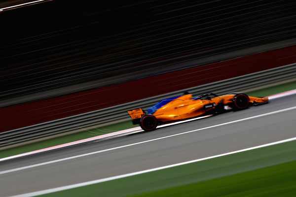 Alonso rodando hoy en el Circuito de Sakhir. Fuente: Getty Images