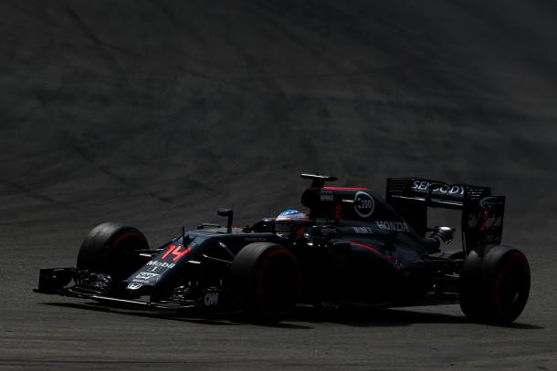 Fernando Alonso durante el GP de Alemania | Fuente: Getty Images