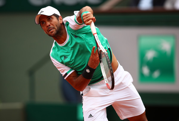 Verdasco fires down a serve against Cuevas in the third round (Photo: Clive Brunskill/Getty Images Europe)