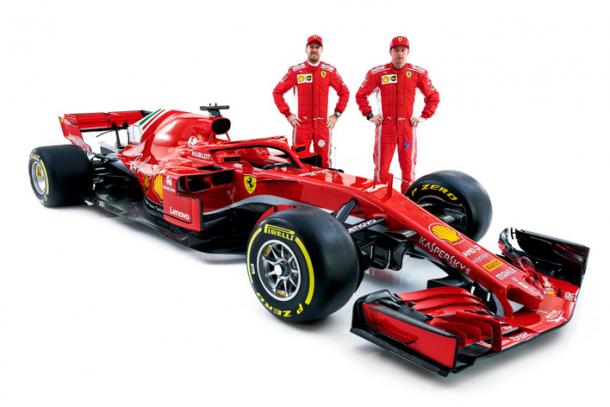 Vettel (esq.) e Räikkönen pilotarão pela Scuderia em mais uma temporada (Foto: Divulgação/Scuderia Ferrari)