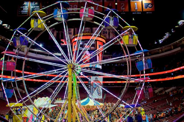 Take a ride the six-story high Ferris wheel | Photo: Derek Brad Photography