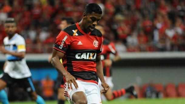 Berrío deve ser um dos muitos jogadores rubro-negros que estão fora das quartas de final da Primeira Liga. (Foto: Staff Images / Flamengo)