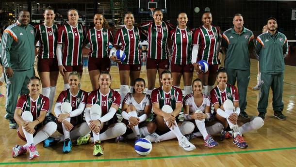Campeão Carioca de vôlei e disputando a Superliga feminina, o Flu ainda veste Adidas (Foto: Divulgação/Fluminense FC)