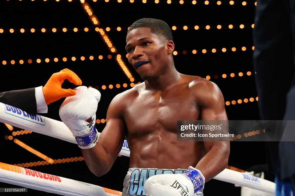 NEW YORK, NY - NOVEMBER 27: Raymond Ford of the United States wins his fight against Felix Caraballo of Puerto Rico(not pictured) at The Hulu Theater at Madison Square Garden on November 27, 2021 in New York, New York (Photo by Rich Graessle/Icon Sportswire via Getty Images)