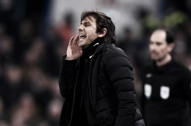 Antonio Conte mantuvo un fuerte enfrentamiento con Mourinho | Foto: Chelsea