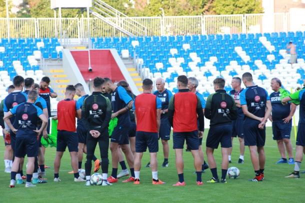 La selección de Kosovo en un entrenamiento este septiembre | Foto: KFF