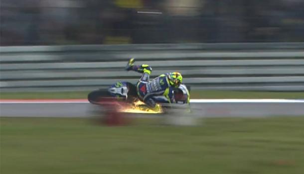 Rossi slid out of the race after approaching turn ten too fast for the conditions - news.hargatop.com