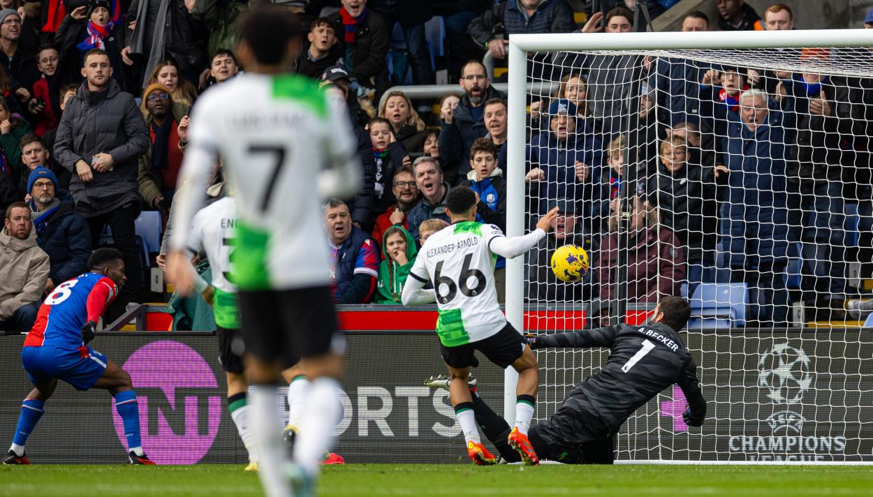 Liverpool tropeça e fica apenas no empate contra o Crystal Palace no Inglês  - Gazeta Esportiva