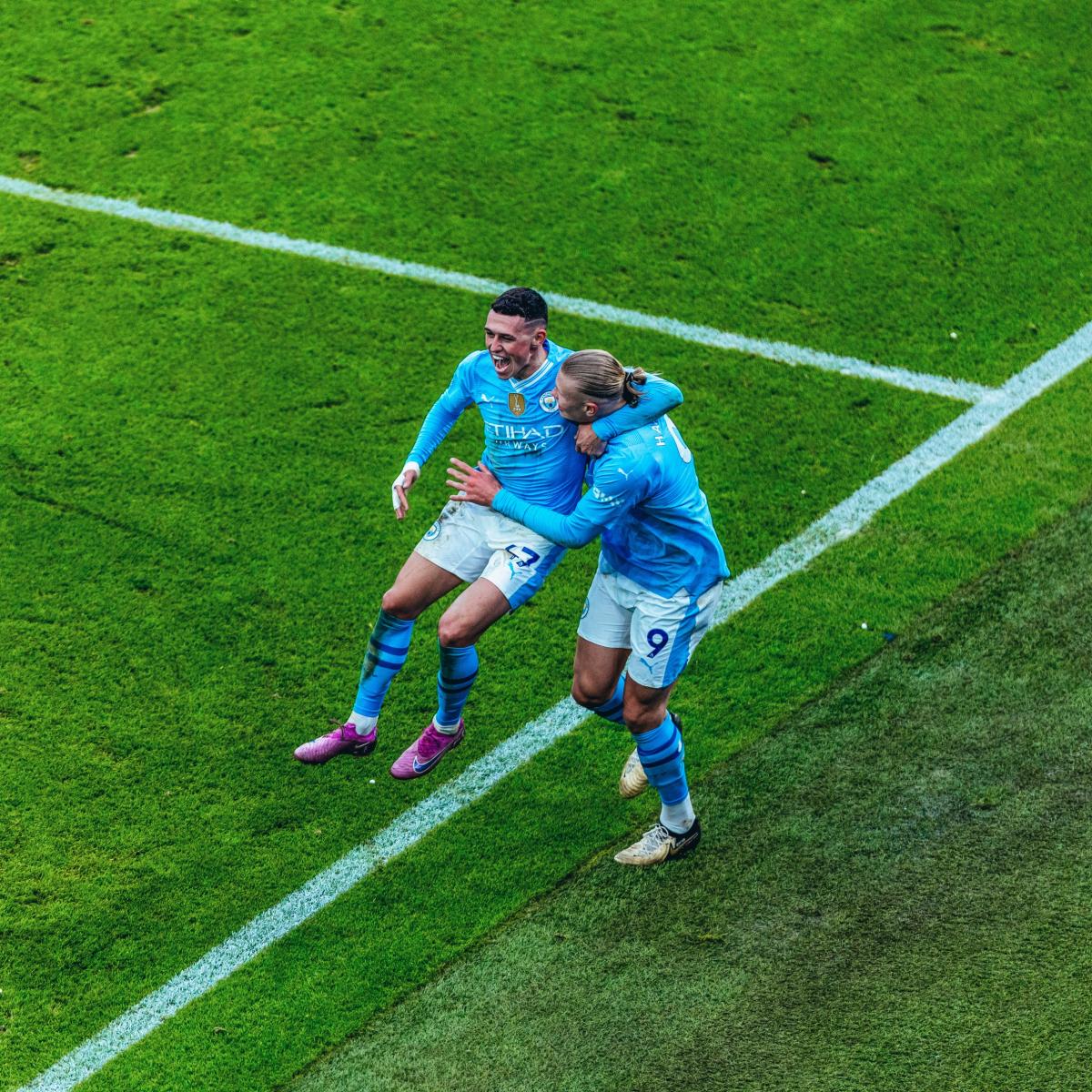 Foden celebra euforicamente el 2-1 junto a Haaland | Twitter Manchester City