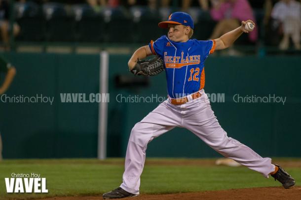 Carson Myers throws a pitch. (Christina Hoy/VAVEL USA)