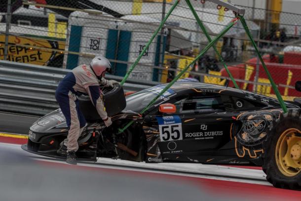 McLaren da FFF Racing não completou 1 curva. (Foto: GT3 Le Mans Cup)
