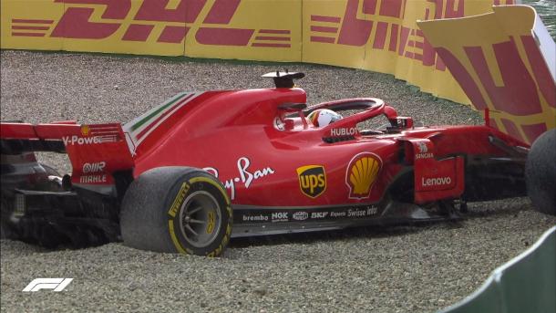 L'incidente di Vettel | twitter f1