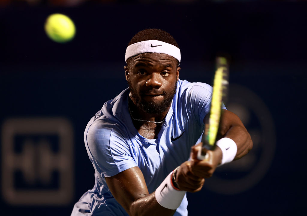 Tiafoe plays a backhand in his second-round victory over Murray in Winston-Salem/Photo: Grant Halverson/Getty Images