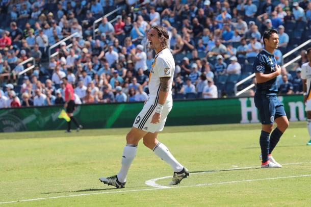 Alan Gordon just moments after scoring the first goal of the game for the LA Galaxy | Source: LA Galaxy Twitter - @LAGalaxy