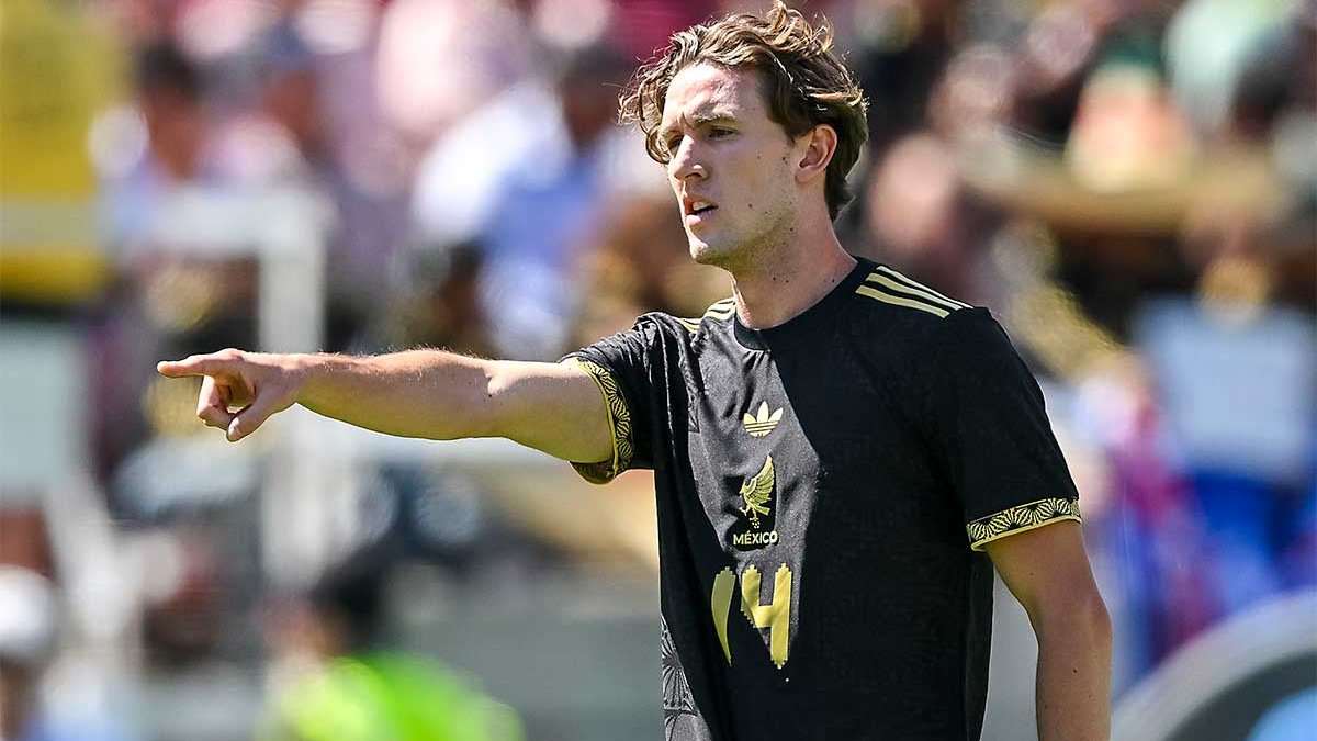 Santos vs Toluca LIVE Score Updates, Stream Info and How to Watch Liga
