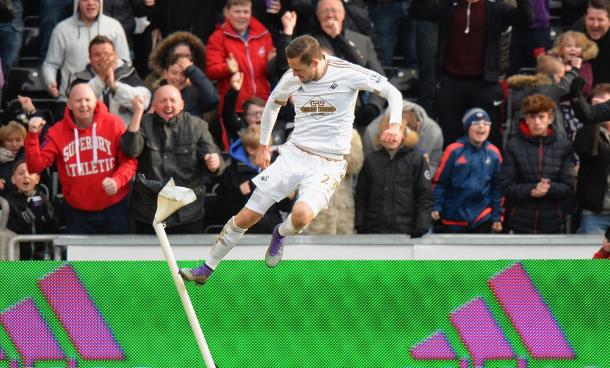 Sigurdsson had an exceptional season for Swansea. (Photo: Getty)