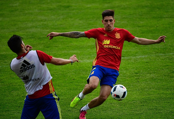 Bellerin in action. | Image credit: PIERRE-PHILIPPE MARCOU/AFP/Getty Images