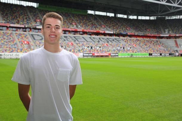 Justin Vom Steeg at his new home. | Photo: Fortuna Düsseldorf