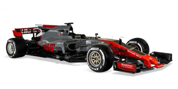 A Haas agora vem com um carro cinza, preto e vermelho (Foto: Divulgação/Haas F1 Team)