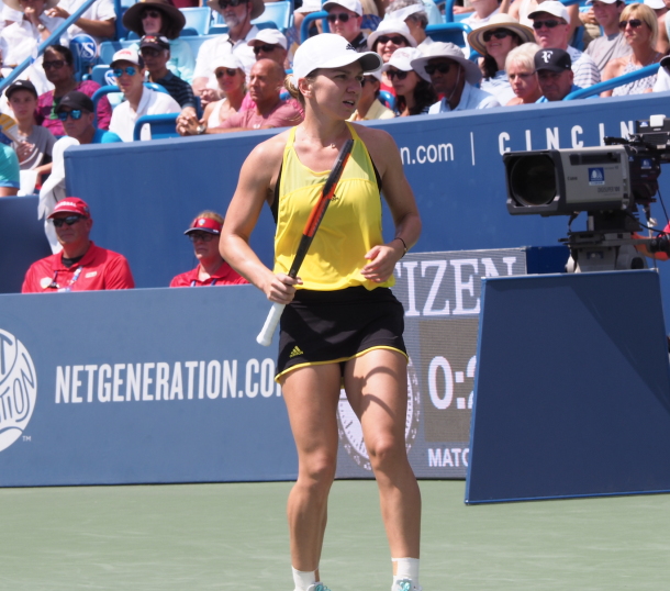 Halep reacts to losing a point in the Cincinnati final. Photo: Noel Alberto