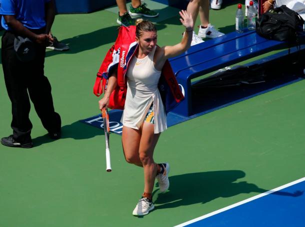 Halep perdeu pelo segundo ano seguido na estreia em Nova Iorque, dessa vez como número um (Foto: Divulgação/WTA)