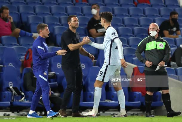 BRIGHTON, ENGLAND - SEPTEMBER 14: Kai Havertz of Chelsea shakes hands with Frank Lampard, Manager of Chelsea as he is substituted during the Premier League match between Brighton & Hove Albion and Chelsea at American Express Community Stadium on September 14, 2020 in Brighton, England. (Photo by Peter Cziborra/Pool via Getty Images)