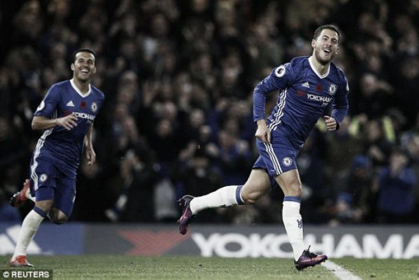 Eden Hazard celebra uno de sus dos goles | Foto: Reuters