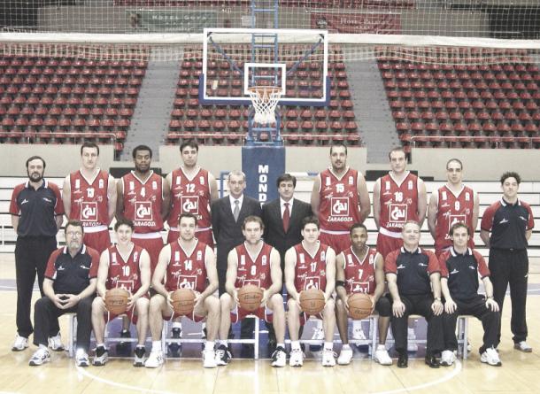Plantilla temporada 2002-2003 / Foto: Basket Zaragoza