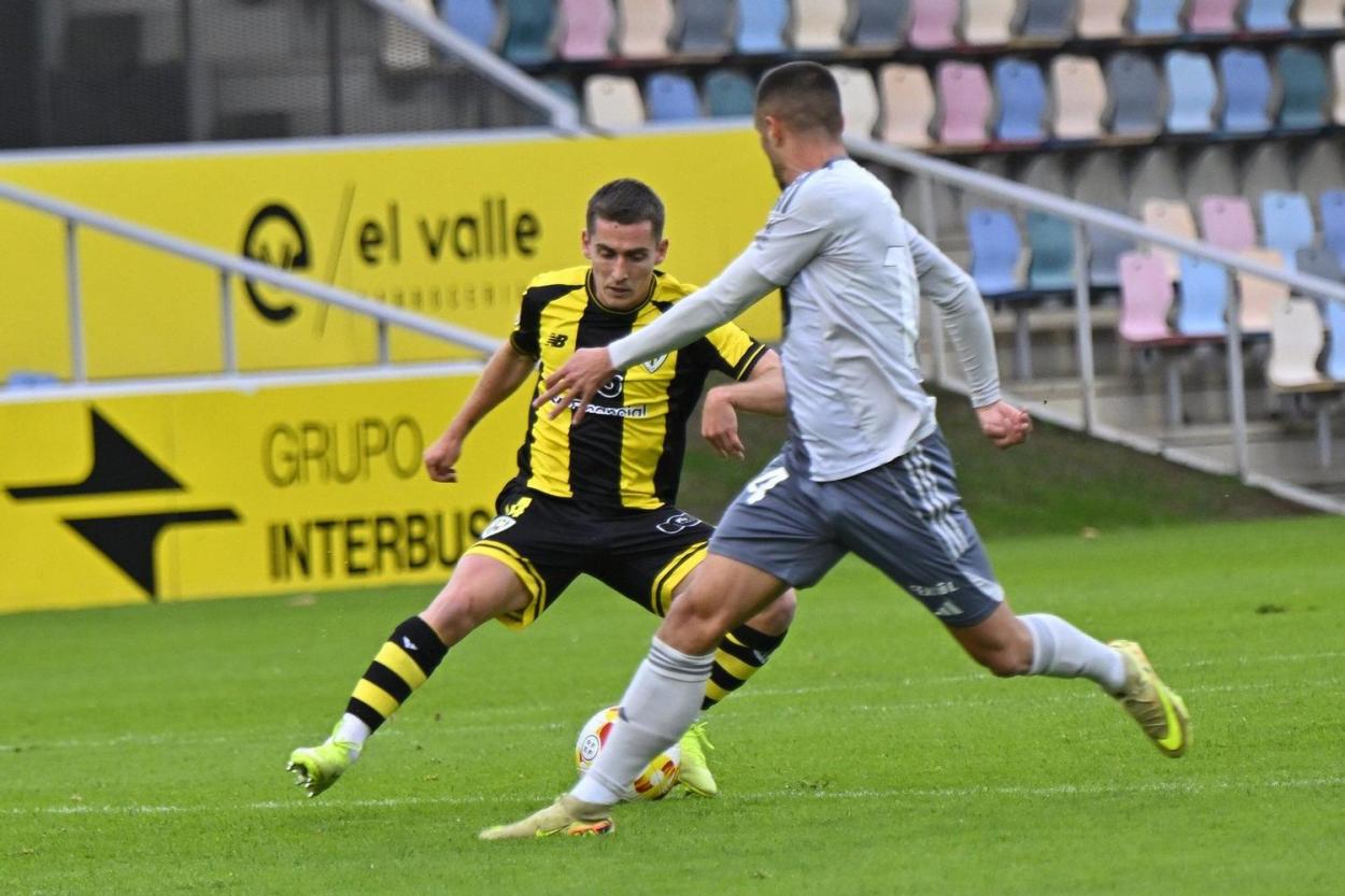 Barakaldo se impone en Lasesarre tras remontar al Racing de Ferrol ...