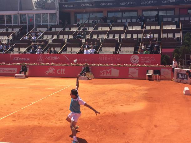 Nicolas Almagro hitting a backhand against Pablo Carreno Busta. (Pedro Cunha/VAVEL USA)