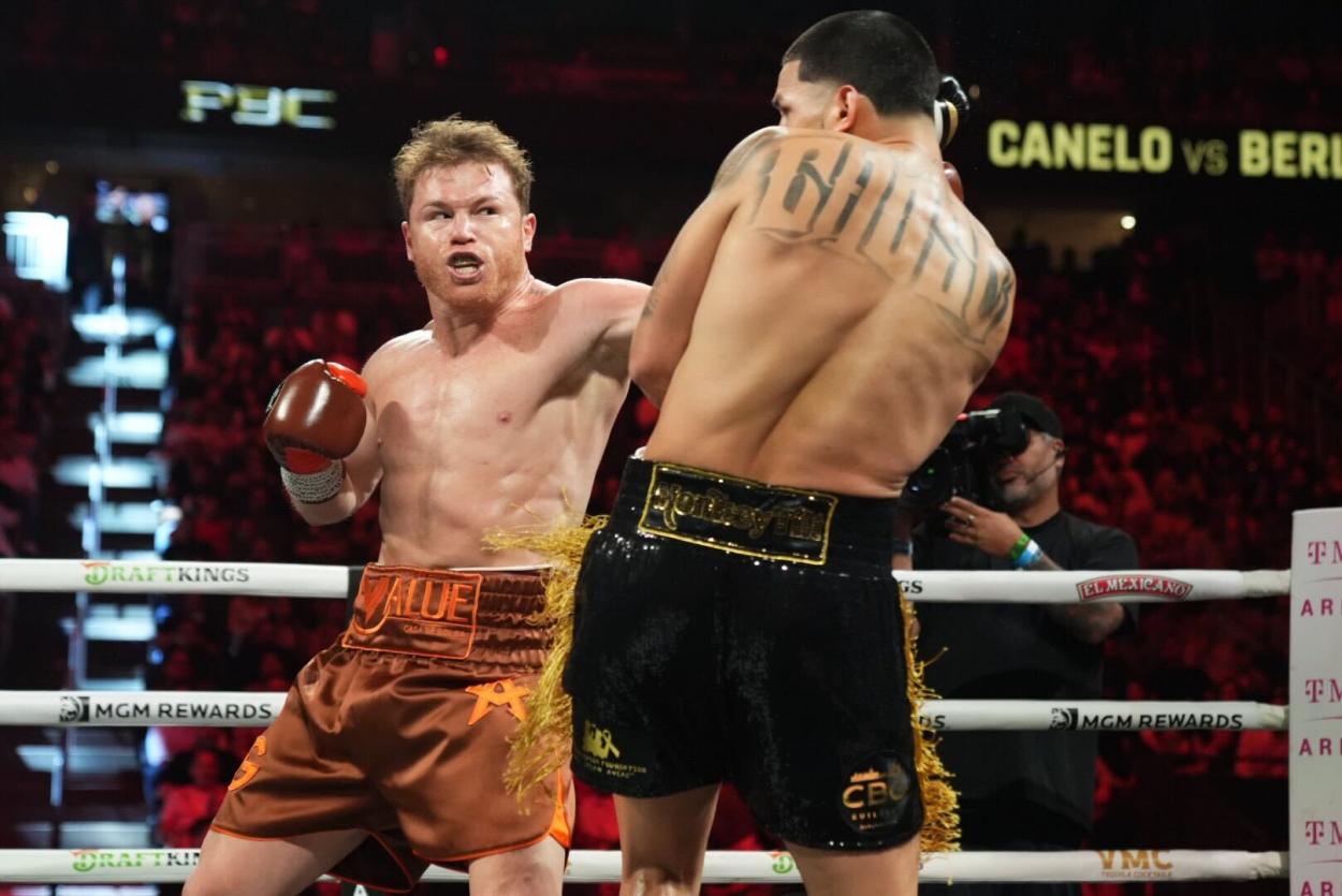 Best Moments Of Canelo Alvarez Vs Edgar Berlanga In Boxing Fight