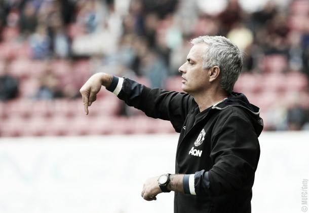 José Mourinho tendrá un gran interrogante entre Rashford y Lukaku | Foto: @manutd