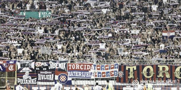 La afición del Hajduk agotó las entradas disponibles | Foto: Hajduk TW