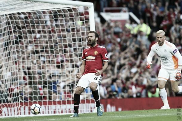 Juan Mata convirtió, pero su tanto no subió al marcador | Foto: @ManUtd