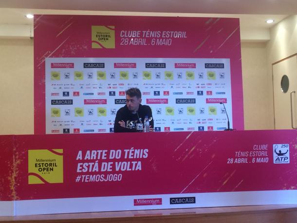 Alex De Minaur at the post-match press conference at the Millennium Estoril Open (Photo by Pedro Cunha / VAVEL USA)