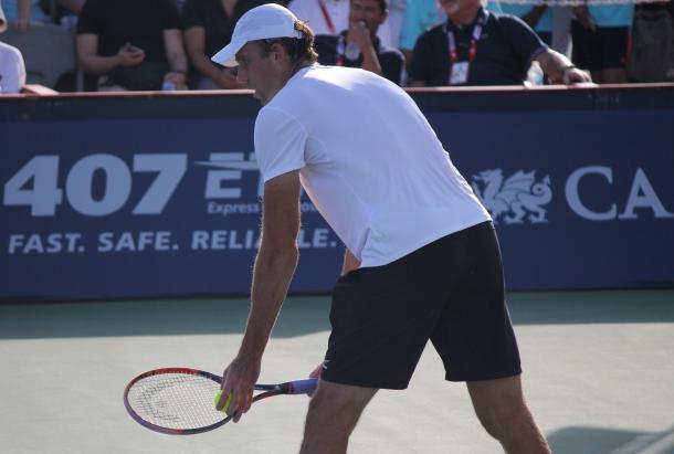 Ivo Karlovic prepares to hit a serve against Taylor Fritz (Max Gao)