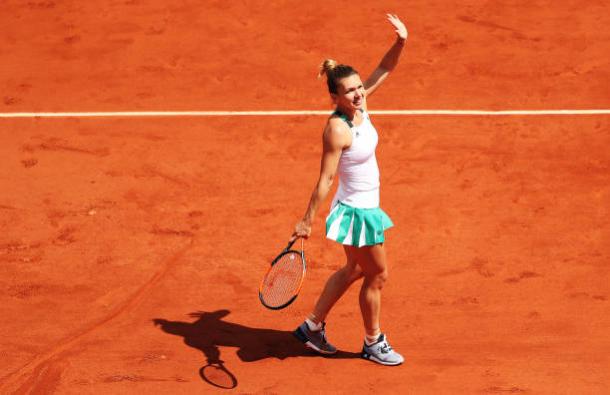 Simona Halep is marching on in the French Open. Getty Images/Ian McNicol