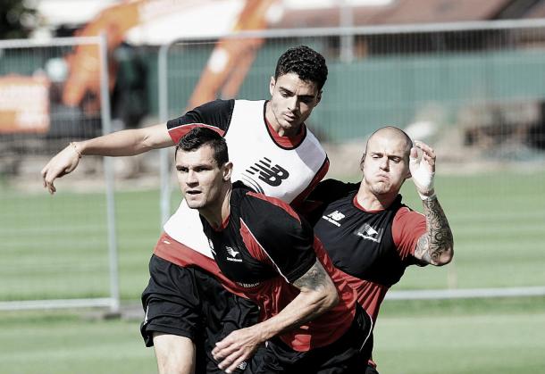 Tiago Ilori battles in a training session with Dejan Lovren and Martin Skrtel (image:getty)