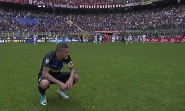 La disperazione di Icardi dopo il 2-2 del Milan.