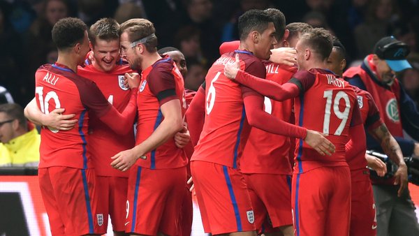 La selección inglesa celebra uno de los goles ante Alemania | Foto: The FA