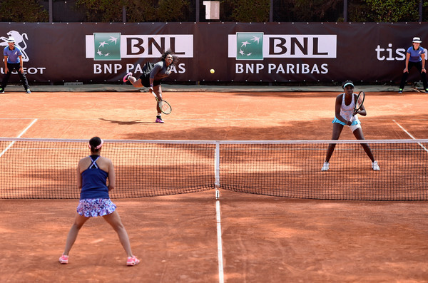 Serena Williams serves to Katarina Srebotnik during their first round doubles match at the 2016 Internazionali BNL d'Italia. | Photo: Dennis Grombkowski/Getty Images Europe