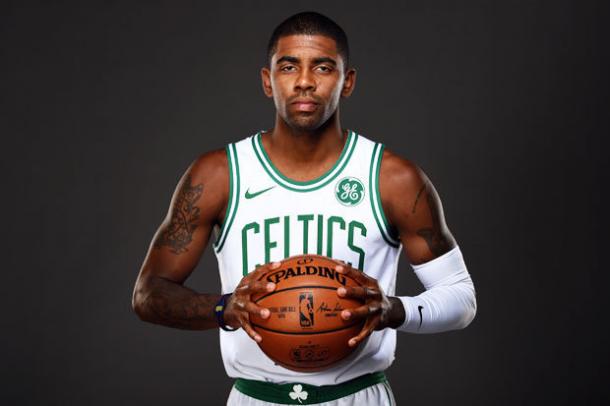 Irving con la camiseta de Boston Celtics | Fotografía: Getty Images