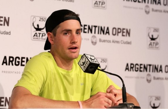 Isner speaks to the press after his loss on Wednesday. Photo: Argentina Open