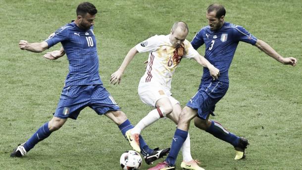 Italia no entregó la posesón a España | Foto: UEFA