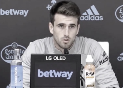 Iván Villar en una rueda de prensa para CeltaMedia / Foto: @rccelta
