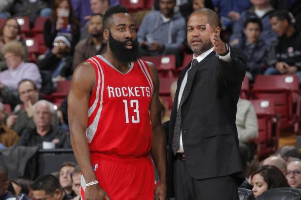 J.B. Bickerstaff coaching James Harden during his time with the Houston Rockets. Photo: Rocky Widner/Getty Images