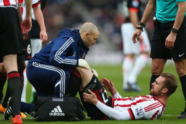 A familiar sight for Sunderland fans as Kirchoff struggled to see out the full 90 minutes. (Image Source: Getty Images)