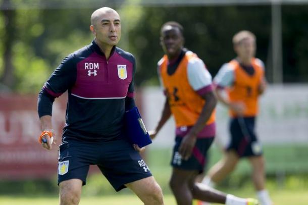 Di Matteo en un entrenamiento con el Villa. Foto: Aston Villa